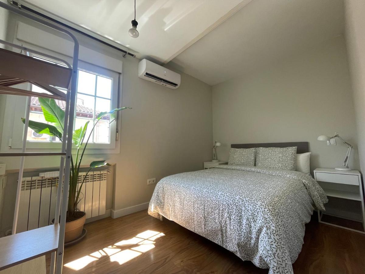 Rooms Pilarica Madrid Exterior photo